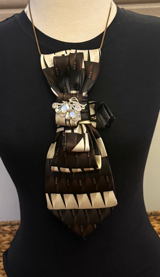 The Grace Statement Necklace
